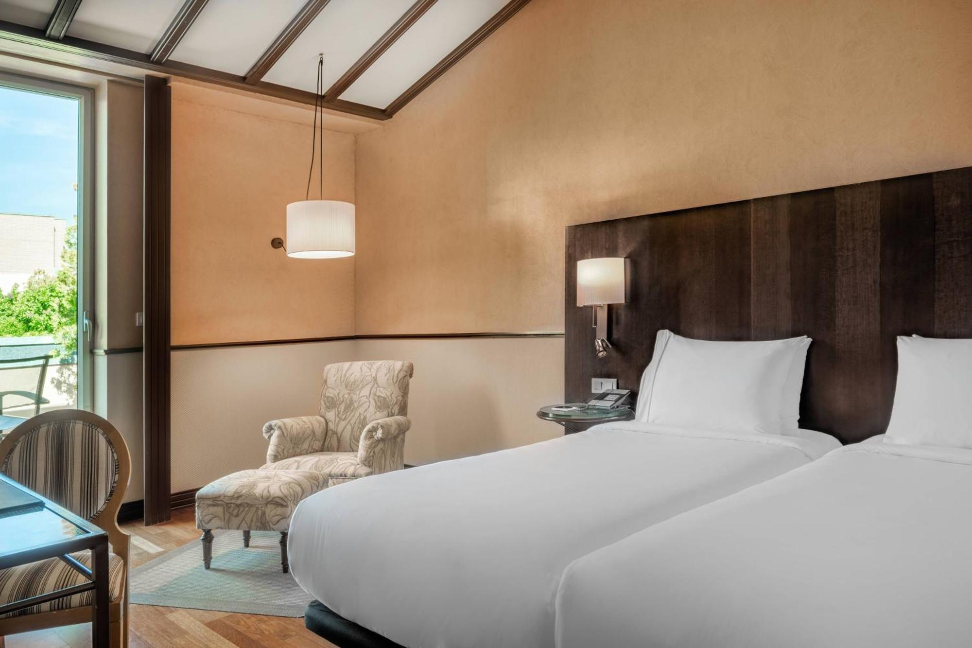 Ac Hotel Ciudad De Tudela By Marriott Kültér fotó
